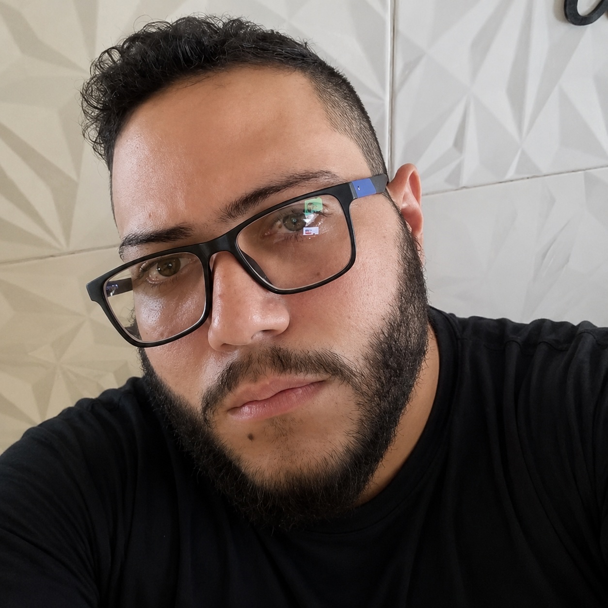 Vinícius Souza - Owner e Front-End Developer da Codex Agency